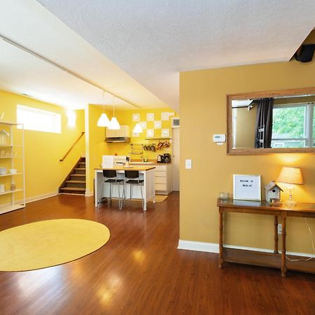 Home Steps From Oberlin Luaran gambar