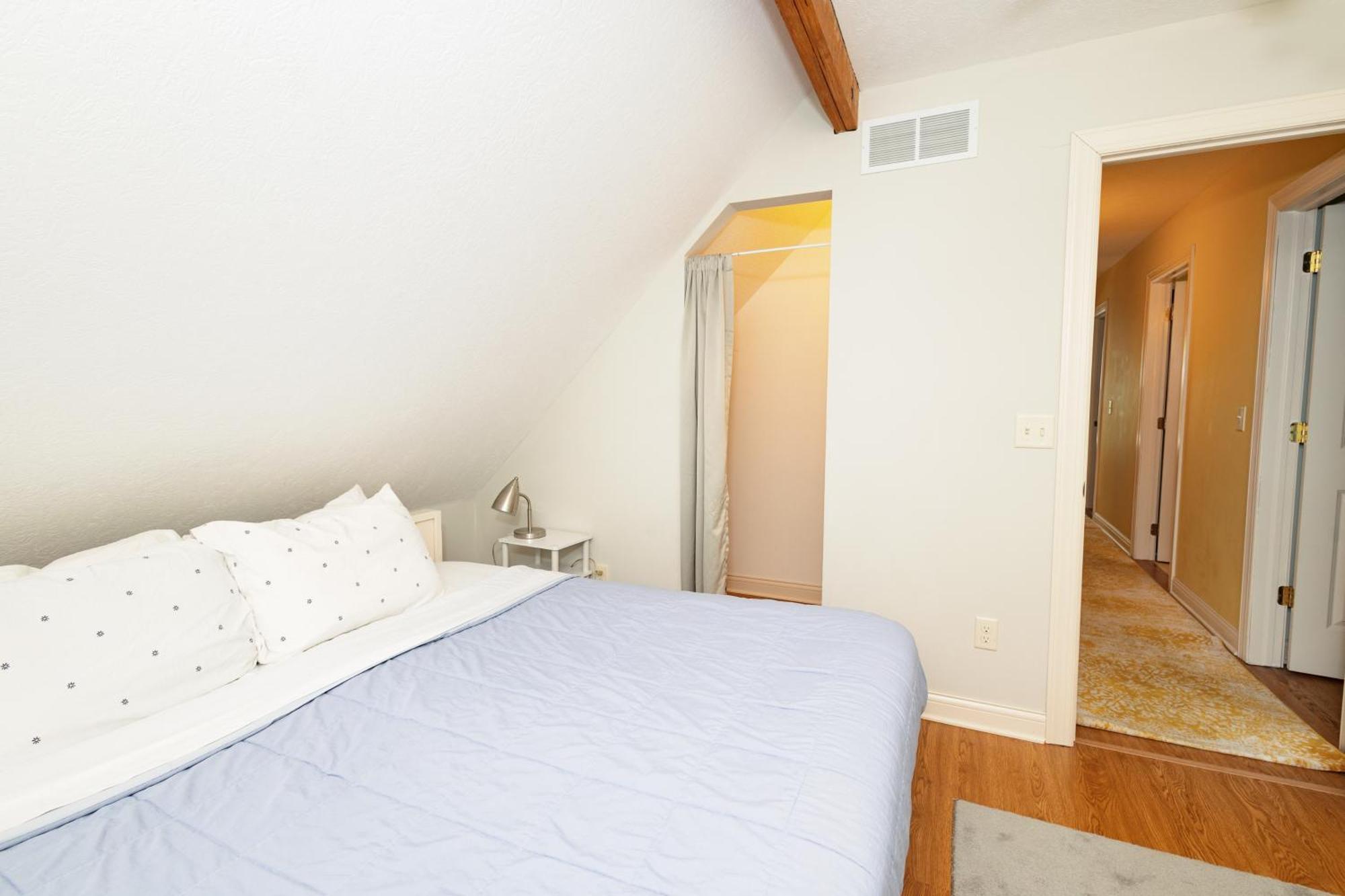 Home Steps From Oberlin Luaran gambar